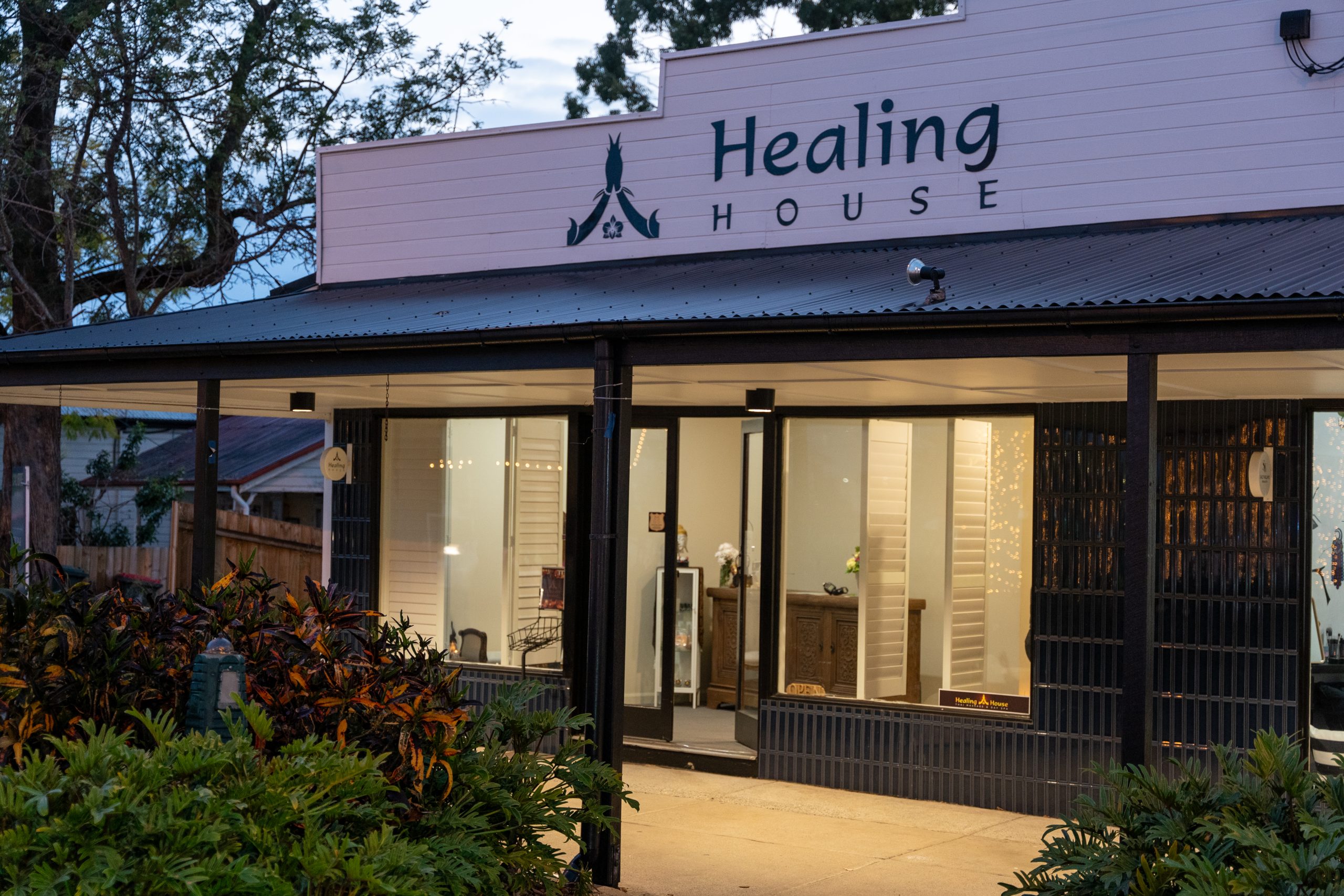 healing house-278